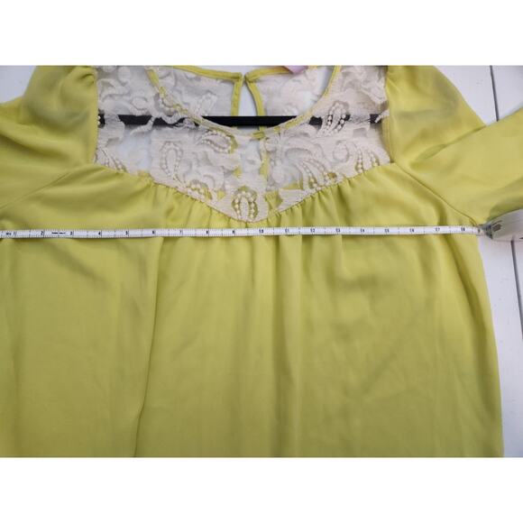 ALYA women's yellow BLOUSE with lace detail Size MEDIUM - Picture 8 of 9